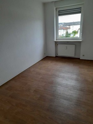 Helle 3-Zimmer-Wohnung mit Balkon im 2. OG in Kronach