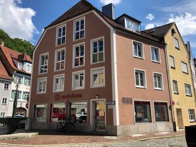 Moderne 1-Zimmer-Wohnung mit toller Einbauküche in der Altstadt von Landsberg