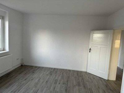 Erstbezug nach Sanierung: freundliche 3-Zimmer-Obergeschoss-Wohnung in Petershagen/Eggersdorf