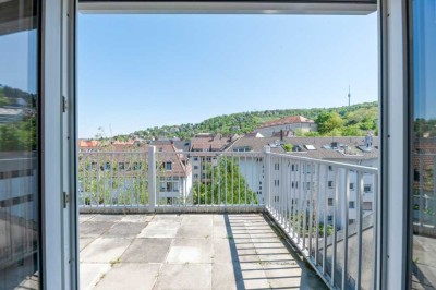++ Stadtrefugium mit großem Balkon und herrlichem Blick - leer stehend ++