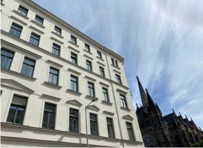 Zentral gelegen, praktisch geschnitten, EBK, Tageslichtbad