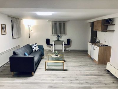 Schöne 1-Zimmer-Wohnung - möbliert - mit Einbauküche in Nürnberg-Katzwang