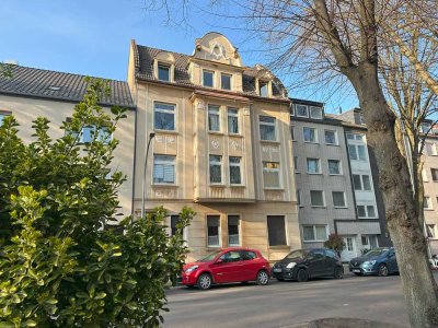 Reines MFH mit großen Wohnungen – Garten und Garage!