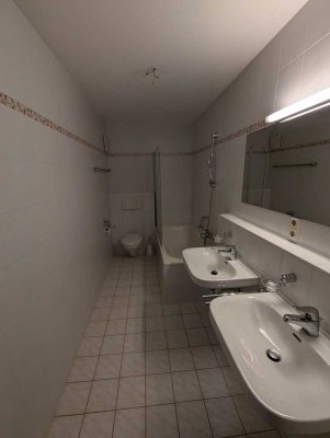 Schöne und helle 4-Zimmer-Wohnung in Klosterlechfeld