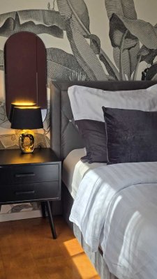 Stilvolles, vollmöbliertes Apartment am Waldrand mit Balkon & Einzelgarage