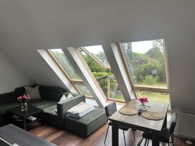 Helle 2-Zimmer Dachgeschosswohnung in Hamburg-Sasel