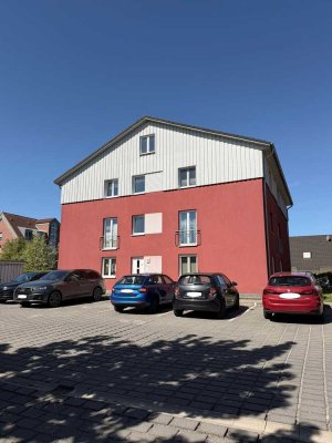 Schöne Vierraumwohnung mit Balkon in der Hansestadt!