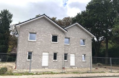 Neubau Doppelhaushälfte KfW 40 in Saterland zu verkaufen