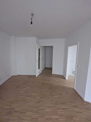 Helle 1-Zimmer-Wohnung in Aachen-Innenstadt, Uninähe – neu renoviert, mit Parkett & Einbauküche
