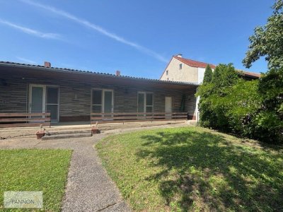 Pamhagen - Soldides Wohnhaus mit Gästezimmer und zahlreichen Möglichkeiten
