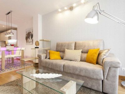 Luxuriöse 2-Zimmer Wohnung im 1. OG mit Balkon in Essen Stadtkern
