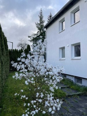 Exklusive, sanierte 5,5-Zimmer-Maisonette-Wohnung mit geh. Innenausstattung von privat