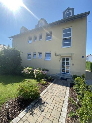 Schöne 4-Zimmer Wohnung mit Balkon in Großmehring