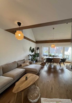 Exklusive, sonnige 5-Zimmer-Maisonette mit kleiner Dachterrasse