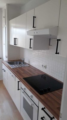 2-Zimmer-Wohnung mit Balkon sucht Mieter