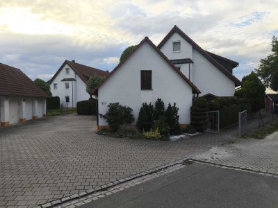 Helle 4-Zimmerwohnung in ruhiger Lage