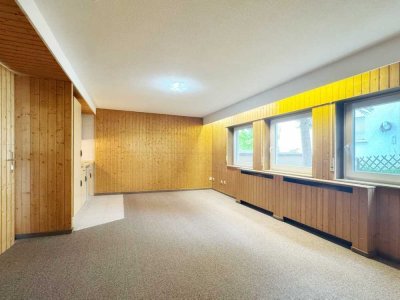 Modernisierte Wohnung mit eineinhalb Zimmern und EBK in Esslingen