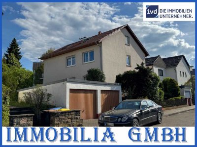 BESTE LAGE - Vollvermietetes 3-Familienhaus mit 2 Garagen und Garten in Zweibrücken (Stadt)