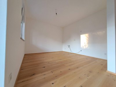 Leibnitz - Hochwertiger Erstbezug! Heller 3-Zimmer Gartentraum mit Süd-Westterrasse !