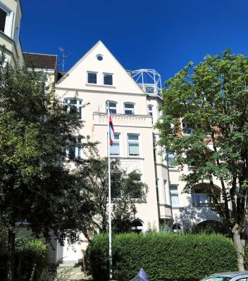 großzügige, helle Wohnung * 3 Zimmer * Dachterrasse * Fördeblick