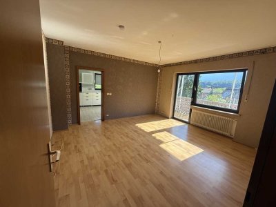 Ansprechende 4-Zimmer-Wohnung mit Einbauküche in Beckingen