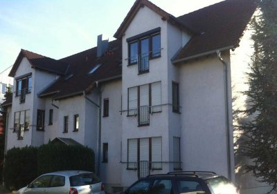 vermietete 2-Zimmer-DG-Wohnung in KA-Weiherfeld