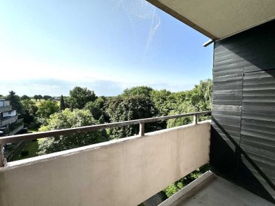 schönes Apartment mit Balkon und PKW Aussenstellplatz