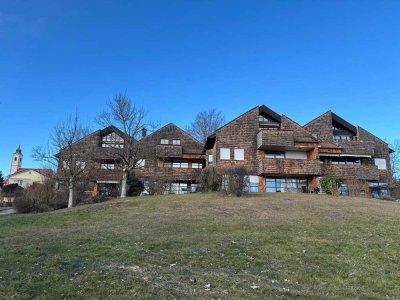 Geschmackvolle, gepflegte 3-Raum-Wohnung mit Balkon und Einbauküche in Söcking