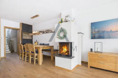 Möbliertes Reihenhaus mit Garten, Sauna und Hahnenkamm-Blick