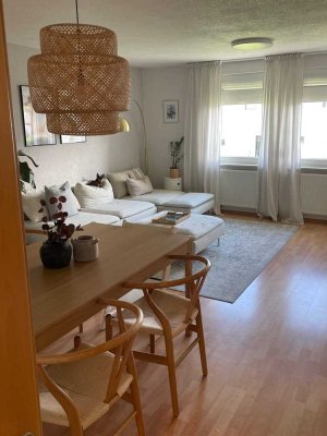 Großzügige und helle 4-Zimmer-Wohnung mit Balkon in Goldscheuer