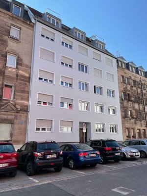 Exklusive 3-Zimmer-Maisonette-Wohnung mit Dachterrasse und Einbauküche