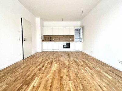 *Erstbezug* Geräumige 3-Zimmer-Wohnung im Erdgeschoss mit Terrasse und Einbauküche