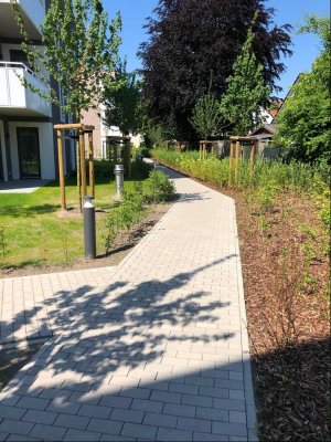 *Wohlfühlen: Schöne 2-Zimmer-Wohnung mit Dachterrasse*