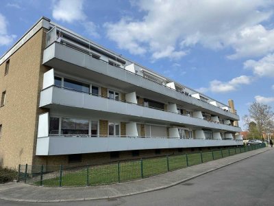3-Zi-Wohnung mit großem Balkon, Keller und Stellplatz in zentraler Lage