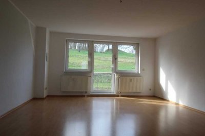 *Wohnen auf dem Land*
2-Zimmer + Balkon + EBK