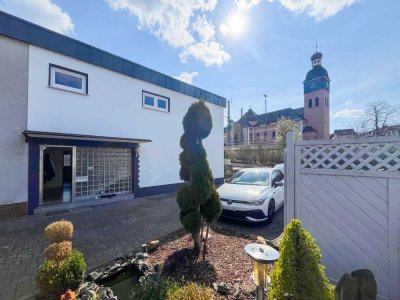 Sanierte DHH mit 2 Balkonen und Doppelgarage in zentraler Lage von Wissen zur Miete!