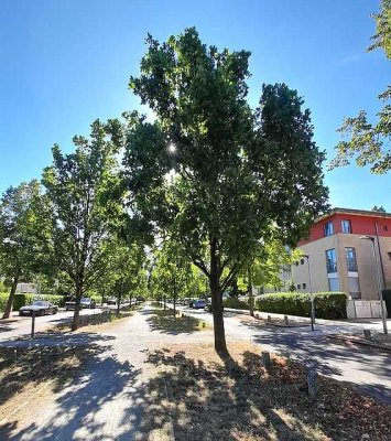 **Bezugsfrei ab 01.09.2025** Moderne Wohnung, EBK, Gäste-WC