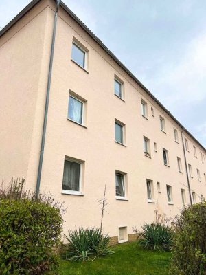 Neu & in Renovierung! 2-Zimmer-Wohnung inkl. EBK