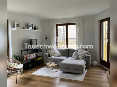 Tauschwohnung: Suche 3 Zimmer Wohnung und biete 2 Zimmer Wohnung