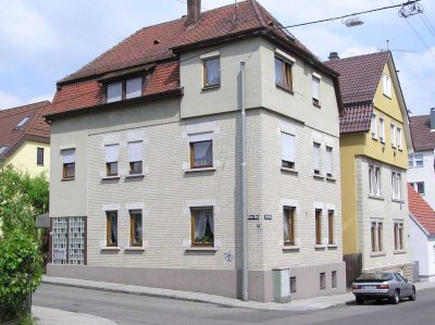 Renovierte 3-Zimmer-Wohnung in 3 Familienhaus