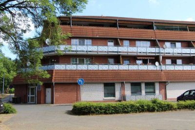 Sehr schöne helle und freundliche 2 Zimmer Wohnung mit großem Balkon,  Kaufoption möglich