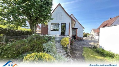 Charmantes Einfamilienhaus mit großzügigem Grundstück und viel Potenzial