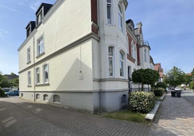 Helle schöne 4 Zimmer Wohnung mit Balkon in Flensburg-Westliche Höhe