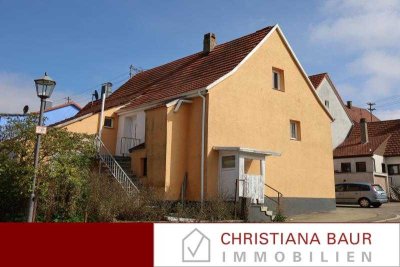 FAST PERFEKT: 2-3 Familienhaus, Winterlingen