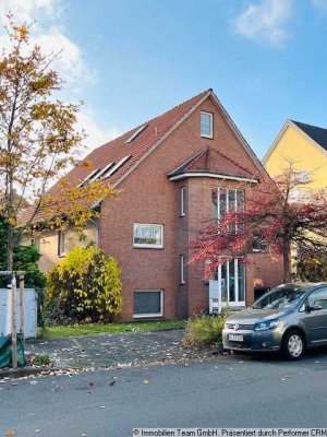 Beste Lage Venedigviertel : Lichtdurchflutete Maisonette mit großem Balkon