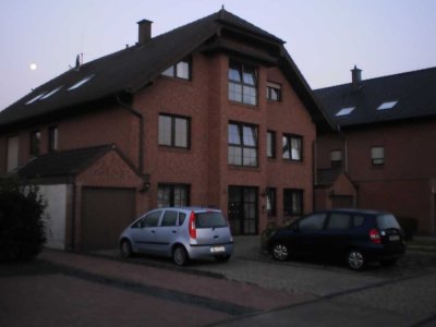 Sehr helle 2-Zimmer-Wohnung mit Balkon in Wegberg/Rath-Anhoven