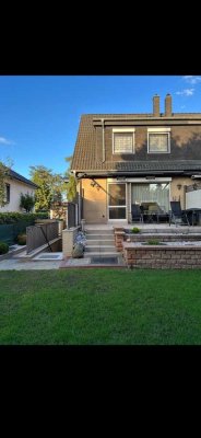 Charmantes Haus mit 3,5 Zimmern und Carport in ruhiger Wohngegend