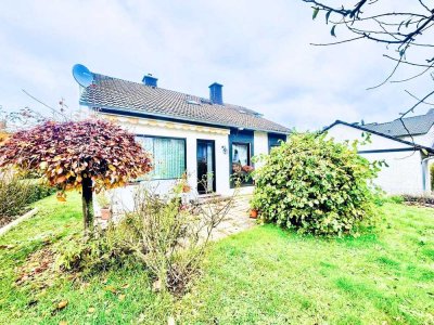 AS IMMOBILIEN: 4br 2.5 bath detached house fitted kitchen garage fireplace yard Wiesbaden Delkenheim