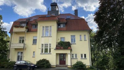 Schöne 2 Raum Wohnung mit Balkon in ruhiger Lage - Radebeul OT Oberlößnitz