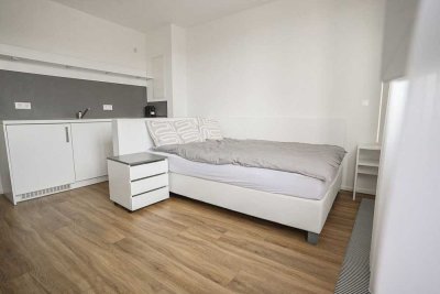 All Inclusive Mitten in Stuttgart: Möblierte Wohnung mit Gartenanlage und Tiefgaragenstellplatz